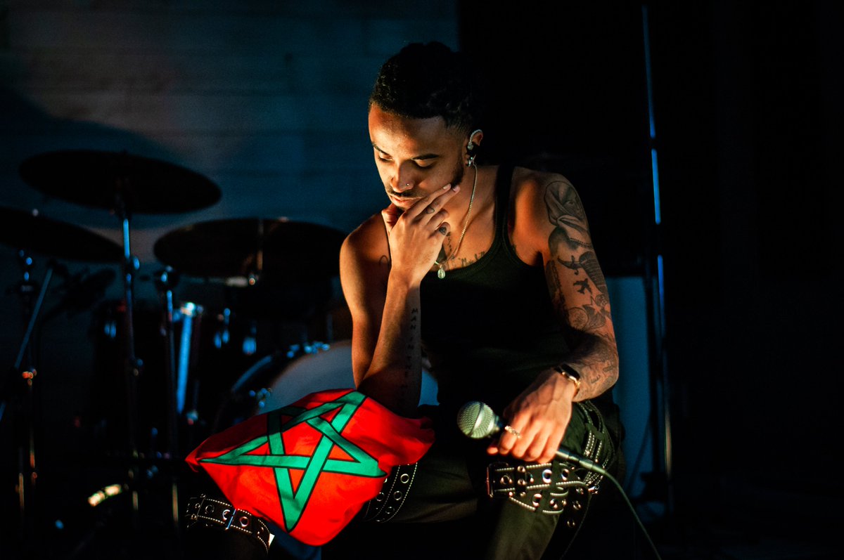 Canadian Beats (@canadianbeats1) on Twitter photo Montreal's <a href="/PrinceAmineOff/">Prince Amine</a> has unveiled the new single, "Don Dada," ahead of the upcoming SXSW Afrobeats showcase! Head to #CanadianBeats now to learn more via our Five Questions With segment. canadianbeats.ca/2024/03/01/pri… Montreal's <a href="/PrinceAmineOff/">Prince Amine</a> has unveiled the new single, "Don Dada," ahead of the upcoming SXSW Afrobeats showcase! Head to #CanadianBeats now to learn more via our Five Questions With segment. canadianbeats.ca/2024/03/01/pri…