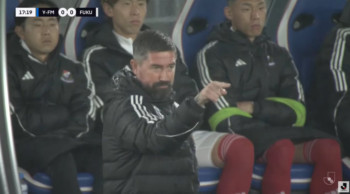 El comienzo de Kewell no esta siendo facil en Yokohama F Marinos Mas alla de los resultados (2G1E1P) nunca se jugo bien, y lo mas preocupante es que las decisiones de Harry K estan siendo bastante erraticas y confusas, muchisimos cambios de sistema y roles por partido. #fmarinos