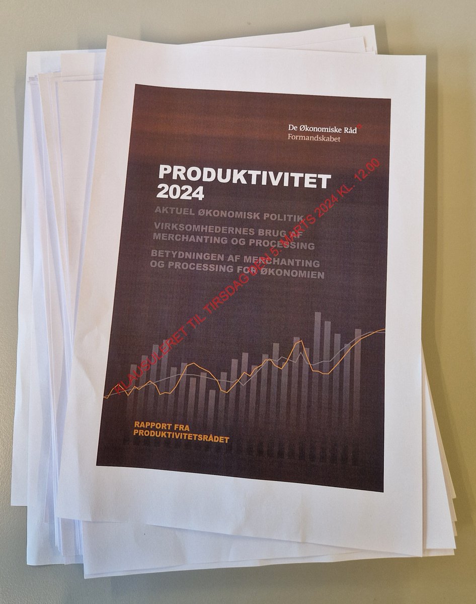 DØRs sekretariat (@dorssekretariat) on Twitter photo Årets produktivitetsrapport fra #vismænd er klar: Emnet er merchanting og processing, der har stadigt stigende betydning for dansk økonomi #dkøko #dkpol
Rapporten fremlægges tirsdag 5/3 og kan læses kl. 12 på dors.dk Årets produktivitetsrapport fra #vismænd er klar: Emnet er merchanting og processing, der har stadigt stigende betydning for dansk økonomi #dkøko #dkpol
Rapporten fremlægges tirsdag 5/3 og kan læses kl. 12 på dors.dk
