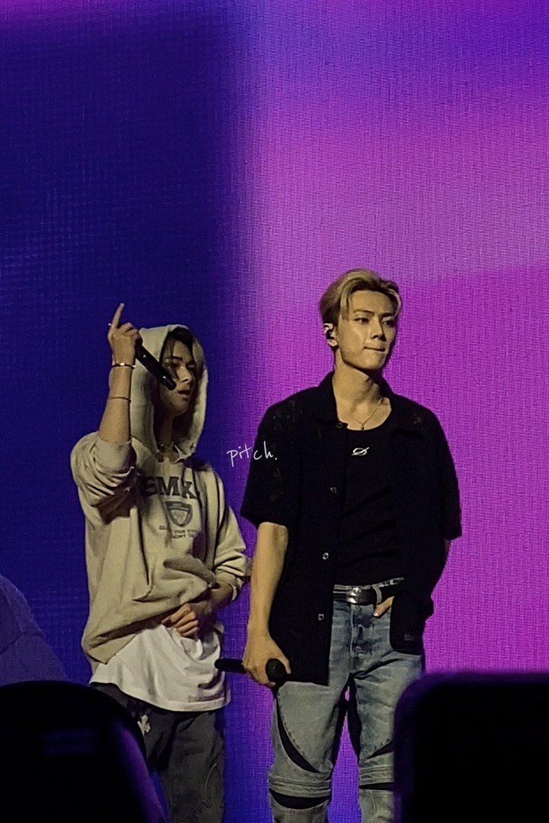 pitchnjay's tweet image. 2024.01.20 FATE SG DAY1

my forever love🤍 
난 항상 여기 있을거라고 약속할게 🙌🏻

#FATE_IN_SINGAPORE #ENHYPEN #엔하이픈
#NI_KI #니키 #JAY #제이