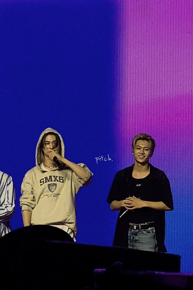 pitchnjay's tweet image. 2024.01.20 FATE SG DAY1

my forever love🤍 
난 항상 여기 있을거라고 약속할게 🙌🏻

#FATE_IN_SINGAPORE #ENHYPEN #엔하이픈
#NI_KI #니키 #JAY #제이