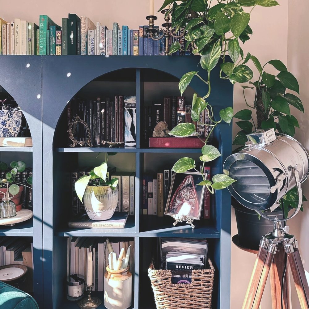 Basic KALLAX turned into exciting arched built-ins. Loving this DIY project by @handmadehome_durham @bloglovin #DIYInspo #Blogloivn #DIY #BackInTheGame #Decor