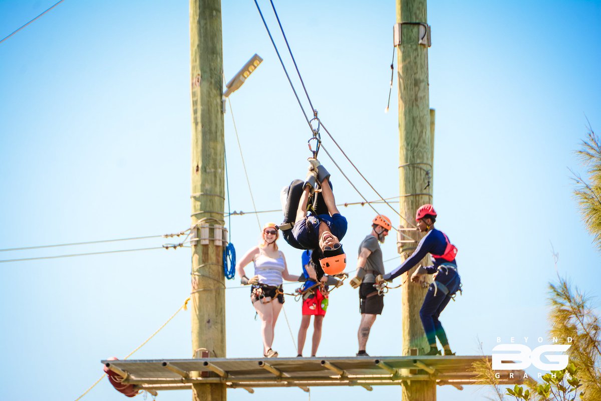 AnyaAHanna's tweet image. Woah! Year 8.. Having fun (working) in the industry 🎉 #Workversary #Tourism #Bahamas #WorkLife