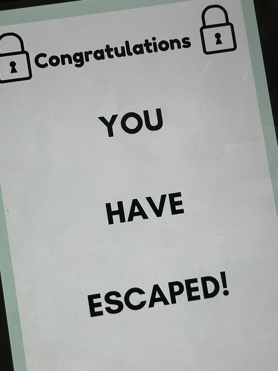 Miss Hilley tweet media