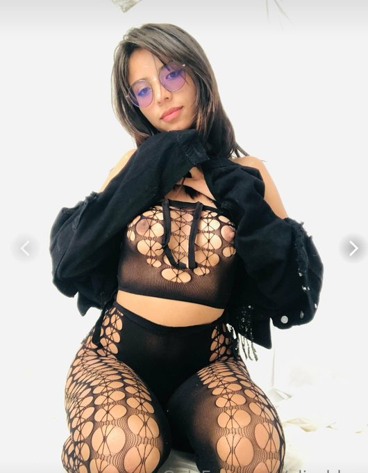 Let me know if you like my outfit from today for be in home :♡ https://t.co/kFo4kIpui2<a href="/tag/onlyfan"class="tags"><span>#onlyfan</span></a>