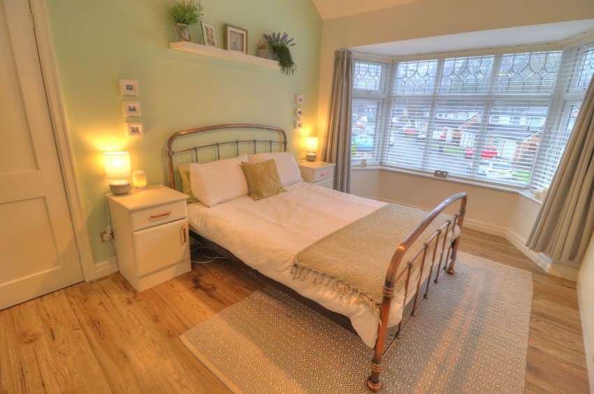 New To Movuno

3 Bed, Semi Detached on Temple Road, Smithills.

With an inviting ambience, this tastefully decorated property is perfect for a growing family or first-time buyers seeking cosy comfort.

💻movuno.com/.../greater...…

📞01204 654525