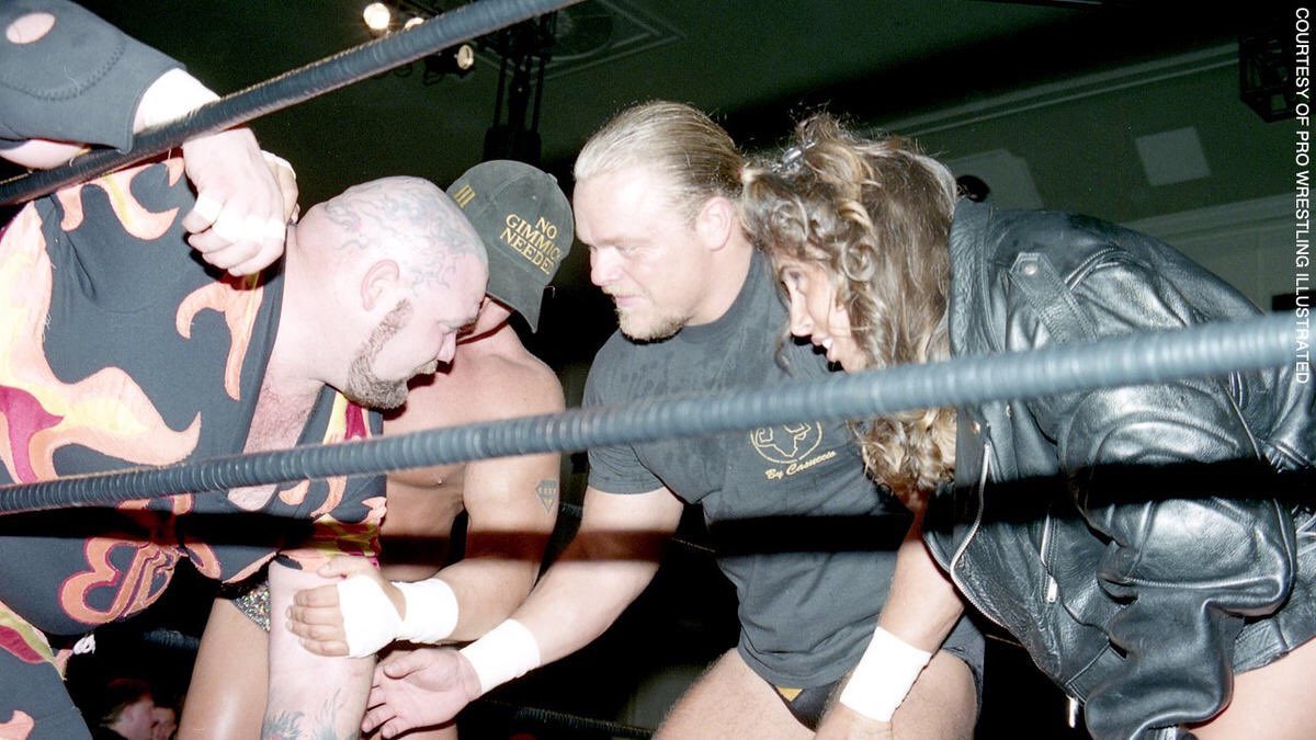 The #TripleThreat Strategizing 26 Years Ago Today At ECW Living Dangerously 1998 @ECWDivaFrancine With @TheFranchiseSD Along With The Late Great #BamBamBigelow A& The Late Great #ChrisCandido