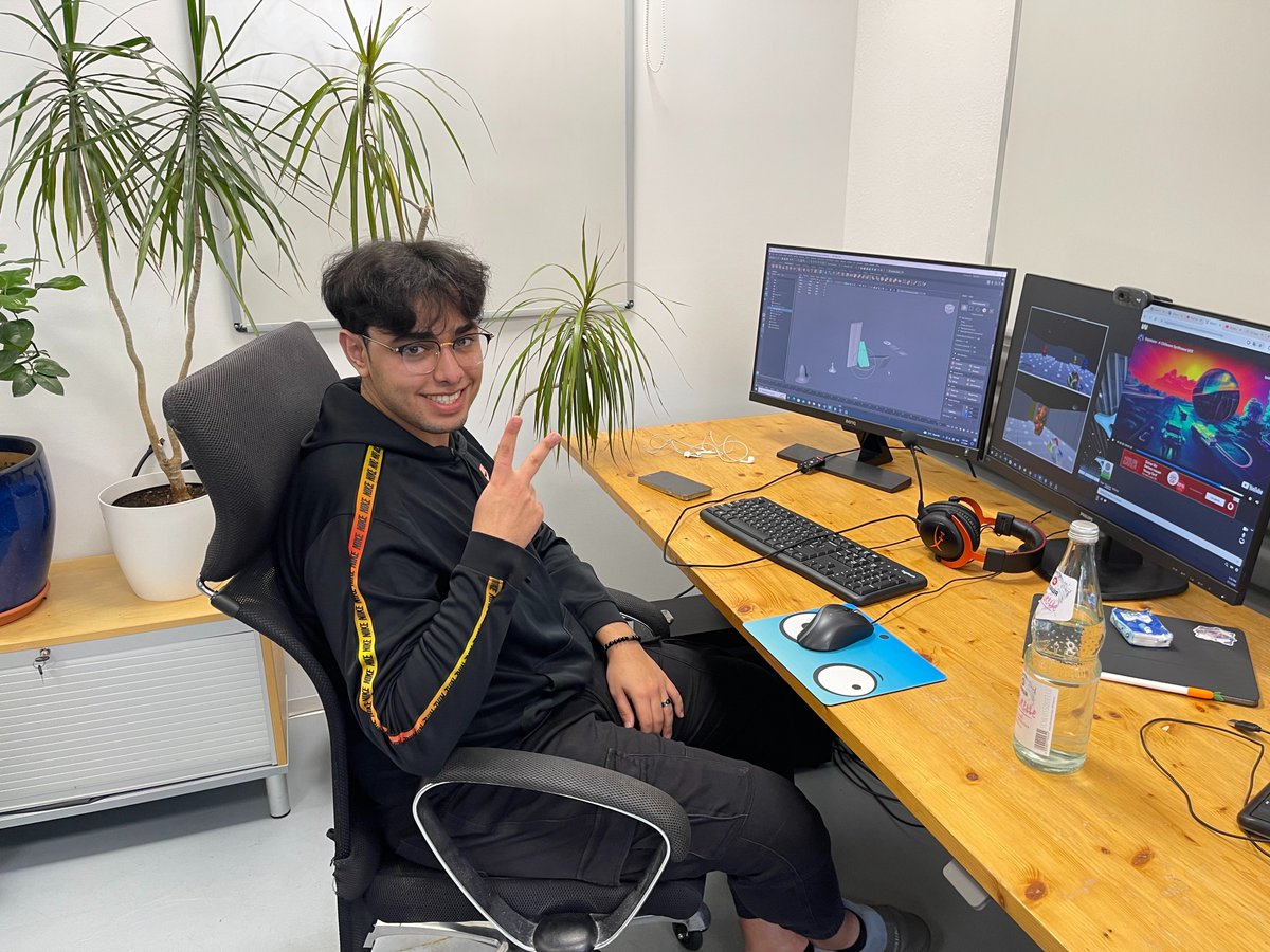 Welcome to the team, Achraf Gorfti! Achraf is supporting us for the next months with Artwork for our upcoming game. He is from Brussels, Belgium, and our first non-German-speaking colleague, so we've spontaneously switched our company language to English😅