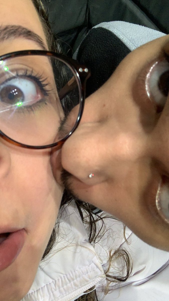 só pra te dizer que a vida contigo faz muito mais sentido 🥰🫶🎀😍💜💃🤍✨