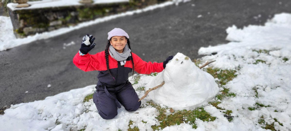 VidoandMC's tweet image. #SéjourAuSki #AlbumcréeOneDrive #Laguiole #DomaineDeBouyssou #Neige #Régal