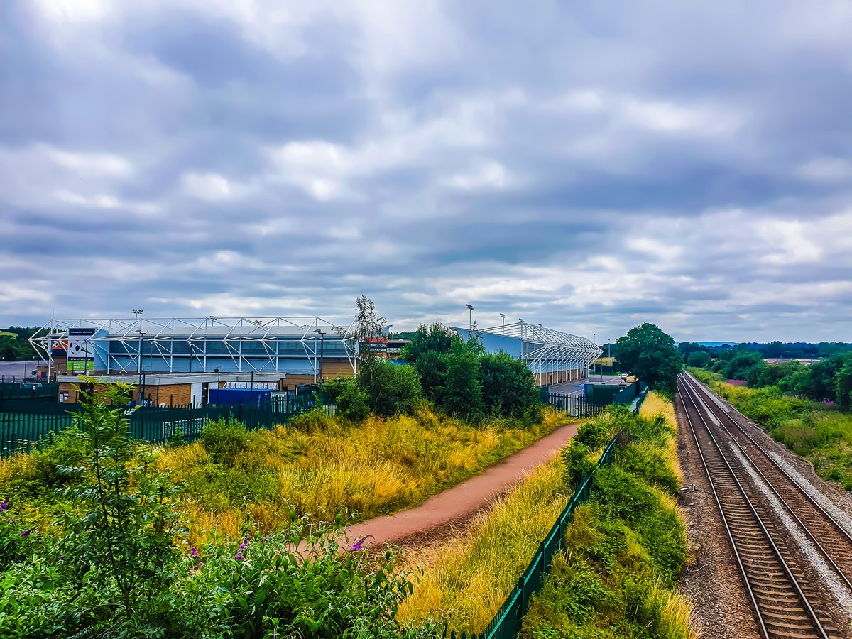 On Sunday I'll be at the #ShrewsburyLitFest 17:30-19:00 at @HiveShrewsbury talking #WhentheCircusLeavesTown including how @shrewsburytown left Gay Meadow Read more and get tickets here shrewsburylitfest.co.uk/events/when-th… Or visit @PENGWERNBOOKS pitchpublishing.co.uk/shop/when-circ…