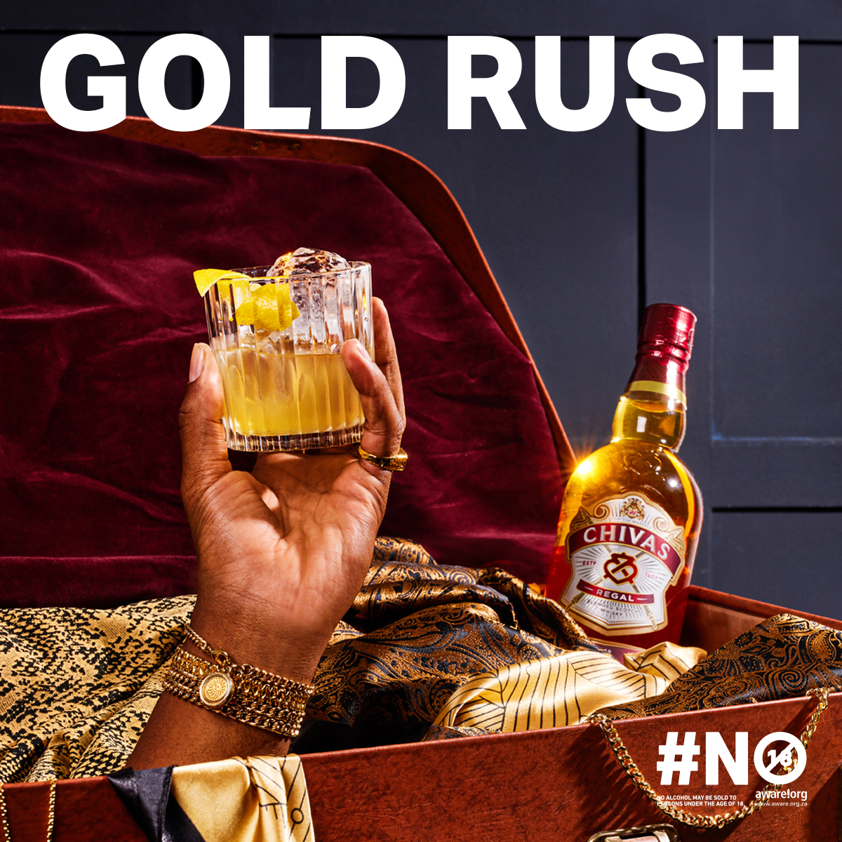 The drink that's guaranteed to bring you the perfect celebratory blend. The Chivas Gold Rush cocktail is exquisite. ​ chivas.com/en-za/cocktail…​ #iRiseWeRise #ChivasRegalSA #ChivasRegal