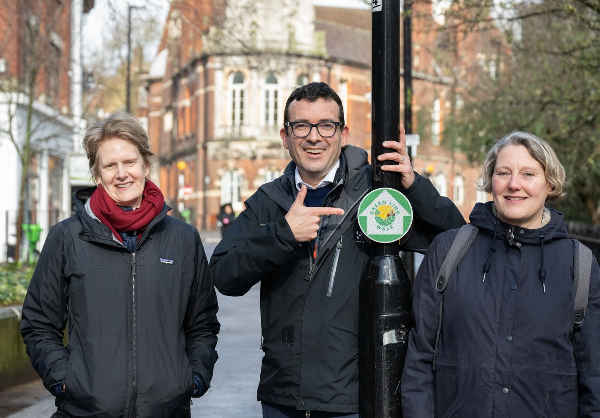 Brilliant to launch London's first major walking route in 20yrs. The new 15-mile Green Link Walk connects communities to almost 40 parks & green spaces from Peckham to Epping Forest. Massive thanks to @tfl @lb_southwark @cityoflondon @IslingtonBC @hackneycouncil @wfcouncil