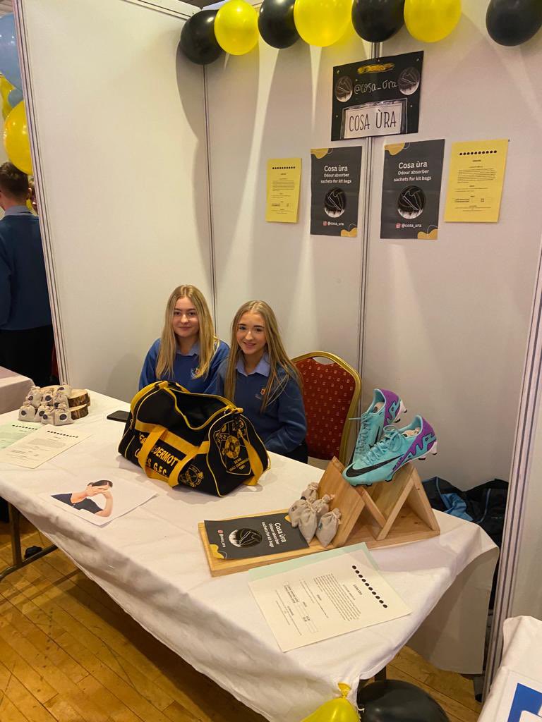 Congratulations to Ernesta Marut who was Runner- Up in the senior business category at the Monaghan student enterprise awards with her business ‘Coastree’. The mini company class enjoyed a great day and received some excellent feedback. @Loc_Enterprise