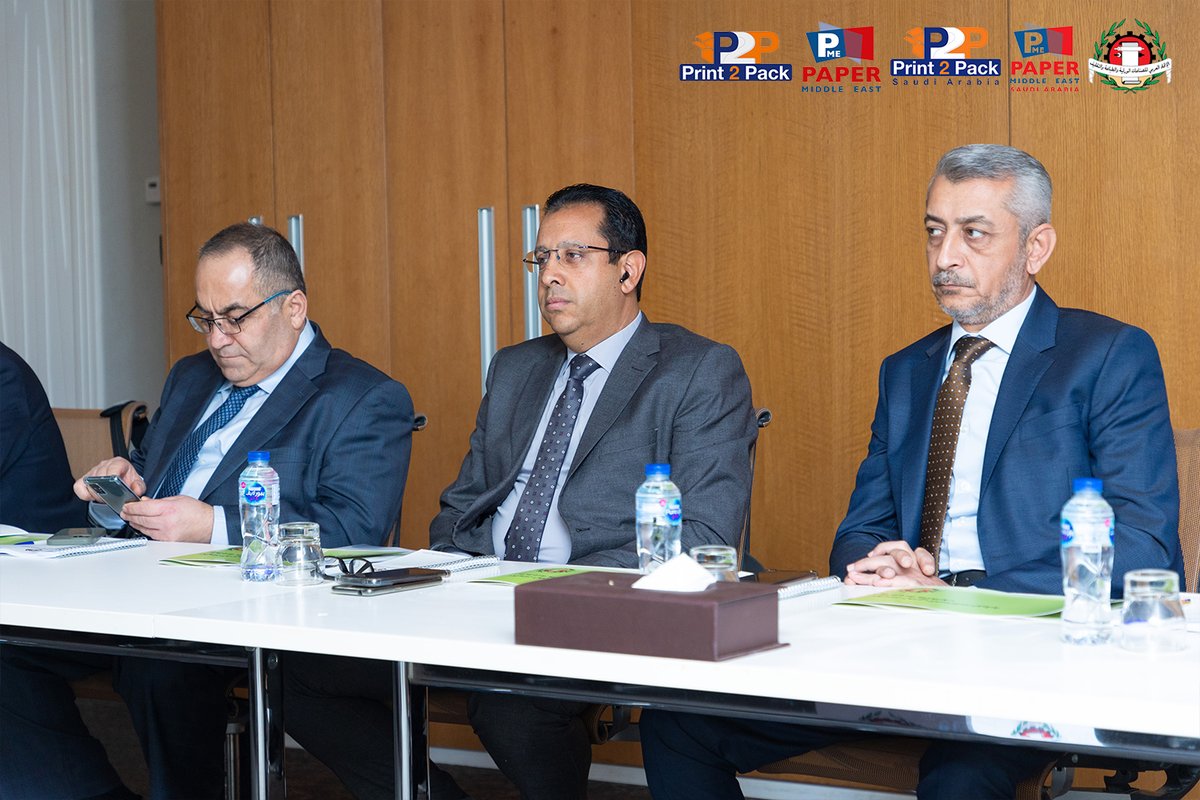 Print2PackSaudi's tweet image. لقطات من حضورنا اجتماع للجمعية العامة الغير عادية للاتحاد العربي للصناعات الورقية والطباعة والتغليف

#Prinr2Pack_SaudiArabia