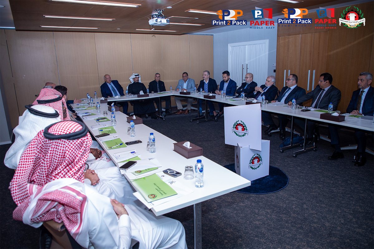 Print2PackSaudi's tweet image. لقطات من حضورنا اجتماع للجمعية العامة الغير عادية للاتحاد العربي للصناعات الورقية والطباعة والتغليف

#Prinr2Pack_SaudiArabia