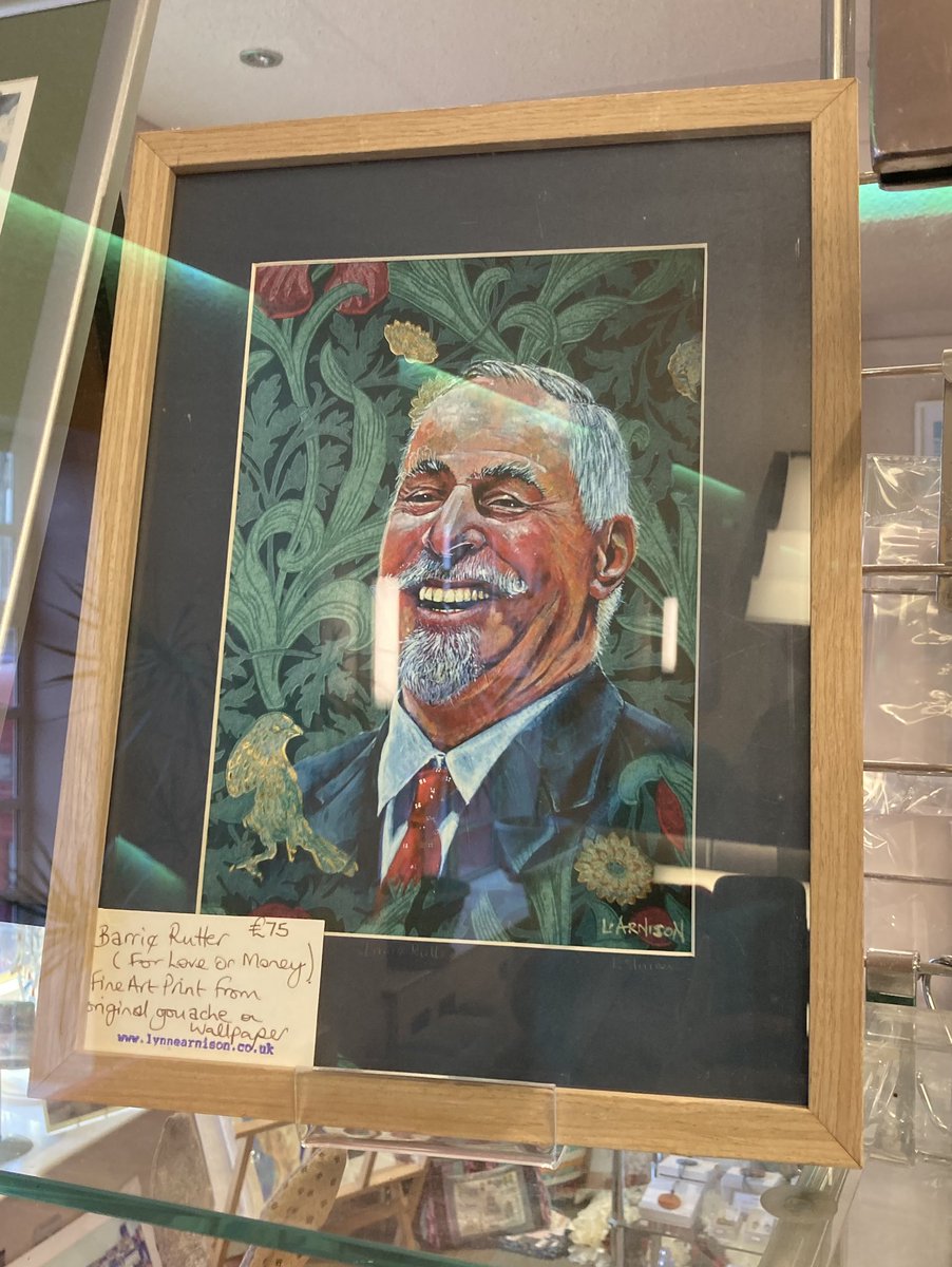 SJTshop's tweet photo. A special print run for Barrie Rutter’s Shakespeare’s Royals tonight.Fine art prints from an original gouache on wallpaper. This is from Barrie’s character ‘Fuller’ from the Northern Broadsides production For Love or Money. #barrierutter #shakespearesroyals @thesjt https://t.co/DqHjzC73Ai