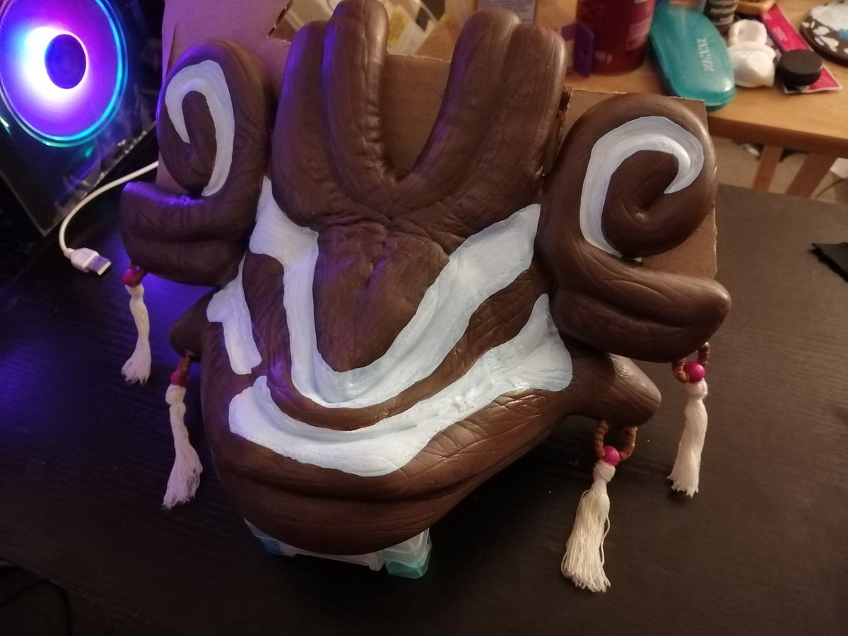 PtiteRichard's tweet photo. Mask is done!!! #skychildrenofthelight @thatskygame https://t.co/6UMZQ9dqJm