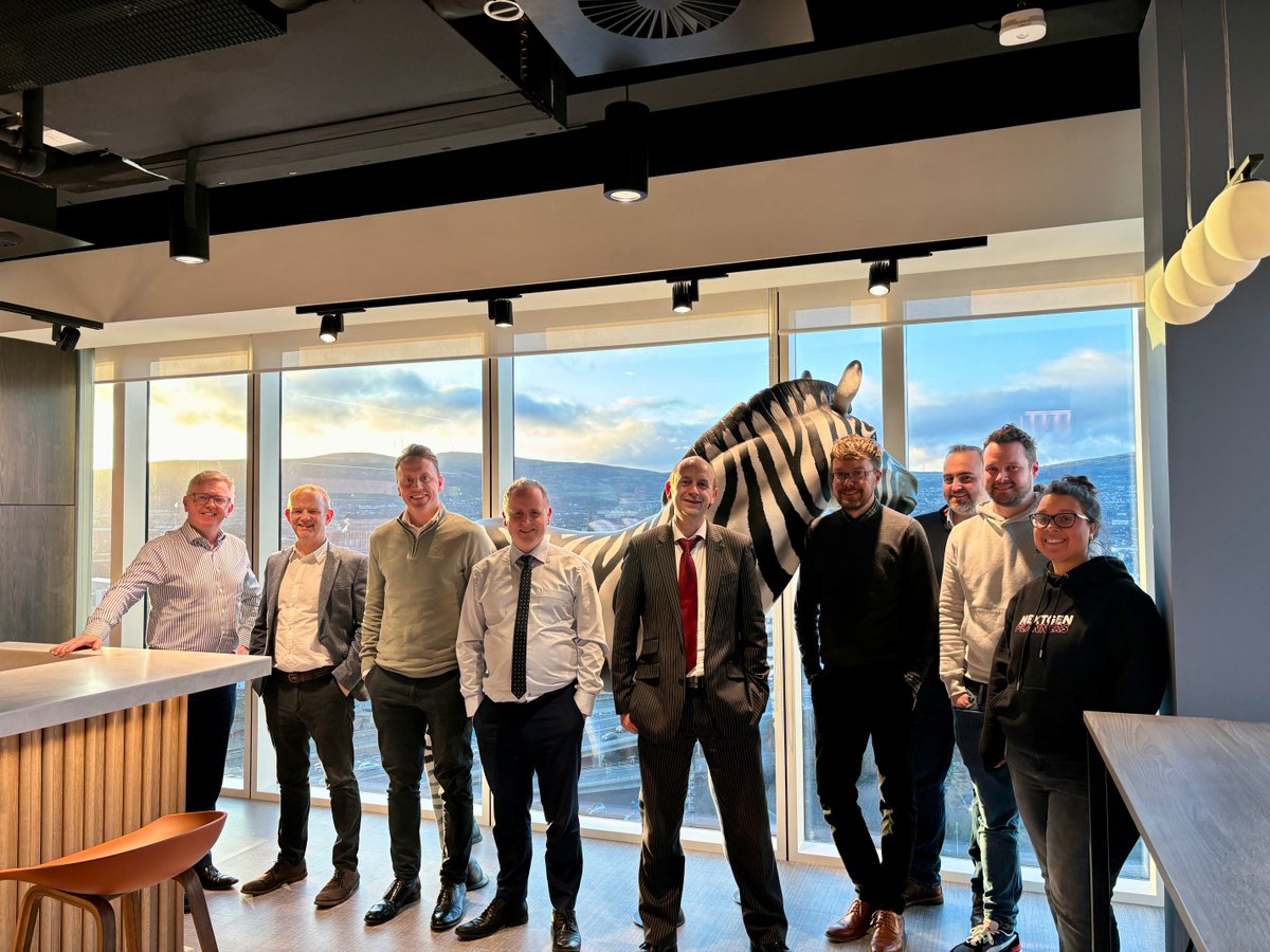 Here are some of the Financial Service Heroes who joined us in Belfast last night for the Northern Ireland Live & Local 🙌

A huge thank you to @InvestecUK for welcoming us to your offices. 

See someone you know? Tag them below! 👇
