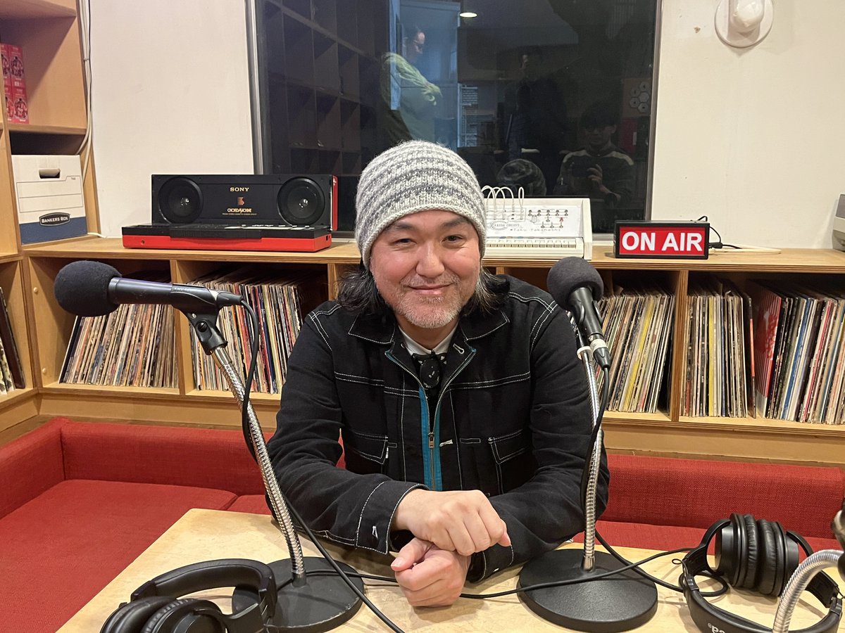blockfmjp's tweet photo. ラジオ| #TCYRADIO 最新アーカイブ公開📻
▷今回はプロデューサー/ソングライターのナカムラヒロシ(@HirossiNakamura)さんをゲストにお迎え✨
ユニット "knowone" の新譜についてや自身のプロジェクト i-dep 20周年のお話などたっぷりトーク🔥
アーカイブ
https://t.co/TEKz3WHzH2
#blockfm
@idep_official
@knowonejp
@takudj
@TJO_DJ19