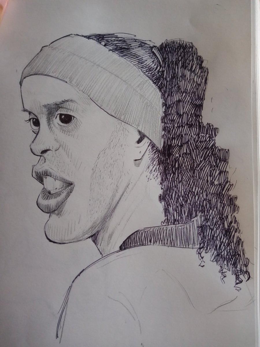 riquearte's tweet photo. Ronaldinho gaúcho terminado, tinha esquecido de postar https://t.co/yJfbHfxSZL