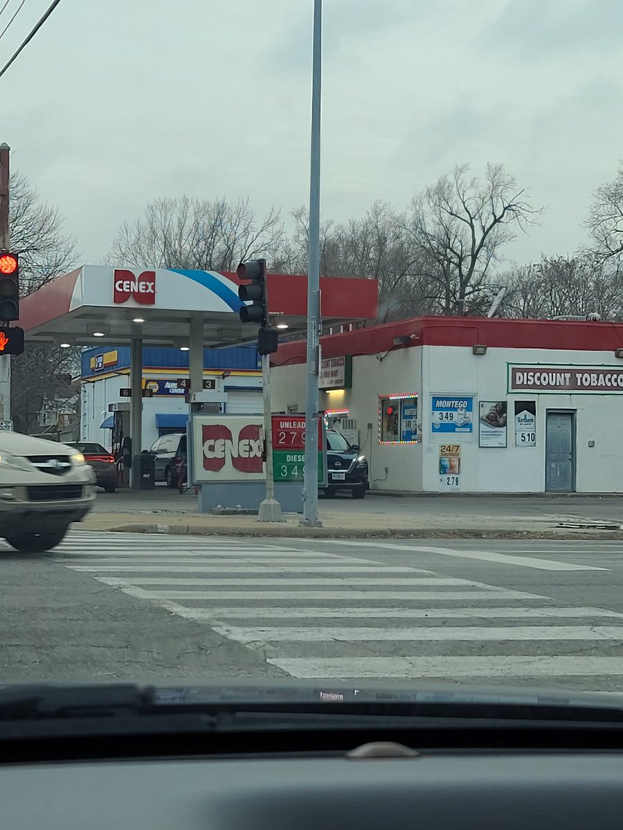 this gas station on the corner of Holmes & 75th St will 100% put watered down gas in your tank & steal your CC info too