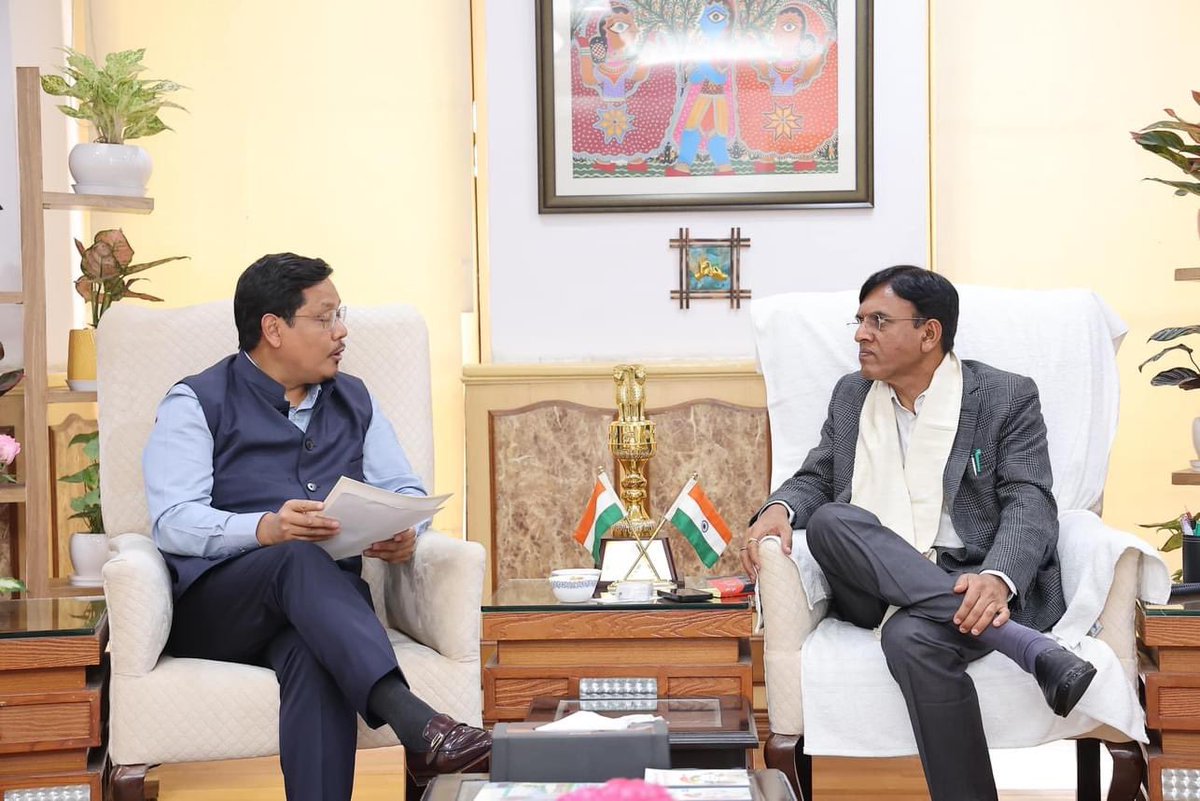 MLwithConrad's tweet photo. 🌟 Exciting news! HCM Shri. @SangmaConrad met with Union Health Minister Dr. @mansukhmandviya today, discussing NEIGRIHMS' elevation to an Institute of national importance. Big thanks for considering our state's request! 🙌🏥🚀 

#NPP #Progress #HealthcareWin #FanFavoriteLeaders https://t.co/bPSmnU3SDK