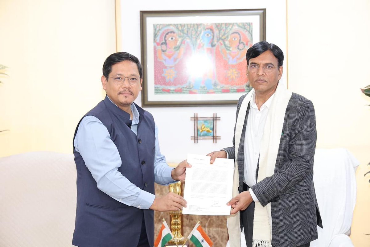 MLwithConrad's tweet photo. 🌟 Exciting news! HCM Shri. @SangmaConrad met with Union Health Minister Dr. @mansukhmandviya today, discussing NEIGRIHMS' elevation to an Institute of national importance. Big thanks for considering our state's request! 🙌🏥🚀 

#NPP #Progress #HealthcareWin #FanFavoriteLeaders https://t.co/bPSmnU3SDK
