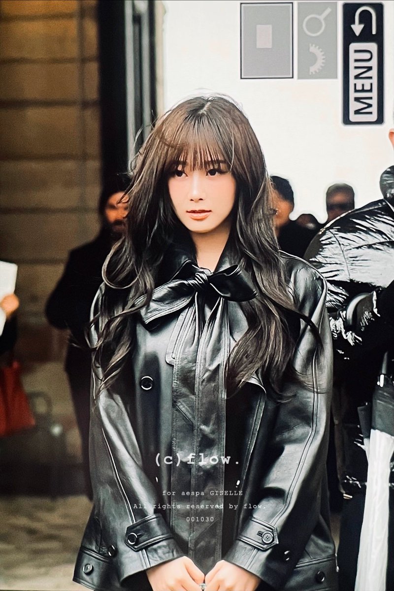 flow001030's tweet photo. 240301 LOEWE

#GISELLExLoeweFW24
#aespa #æspa #에스파 
#GISELLE #지젤 #ジゼル https://t.co/7m9dqSVmMg