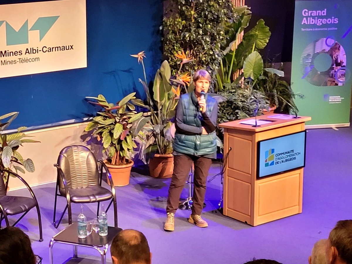 Parce que notre mutuelle est ancrée sur son territoire, nous étions présents à la soirée de présentation des grands investissements 2024 du <a href="/GrandAlbigeois/">Grand Albigeois</a>. Un évènement clôturé par l'intervention de la navigatrice Anne Quéméré.
#rempartmutuelle #albi #occitanie #engagement