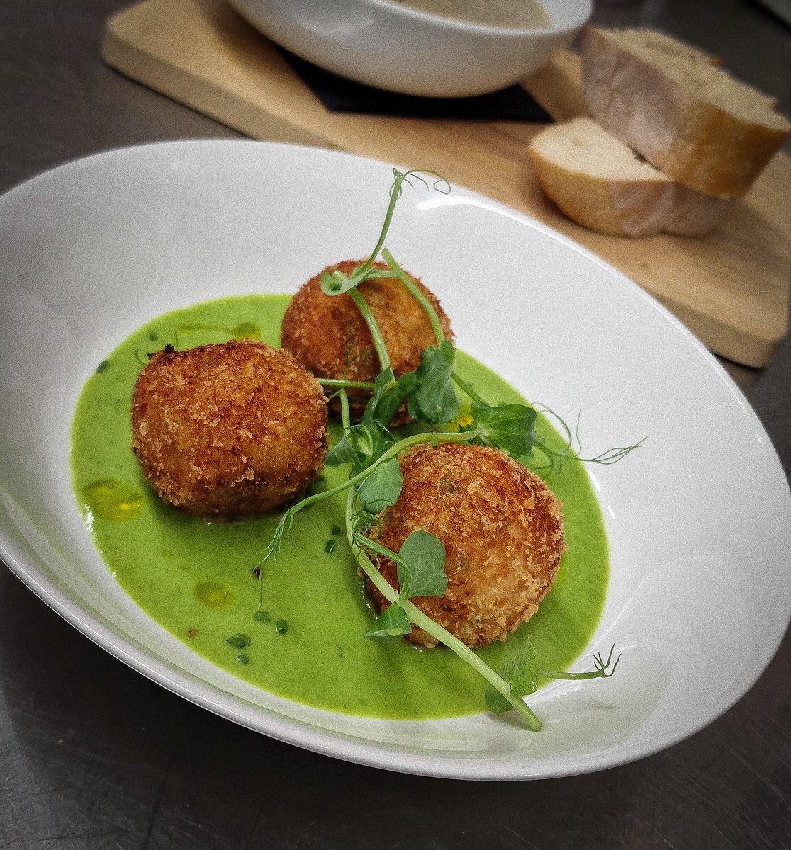Pea &amp; Saffron Arancini ❤️
