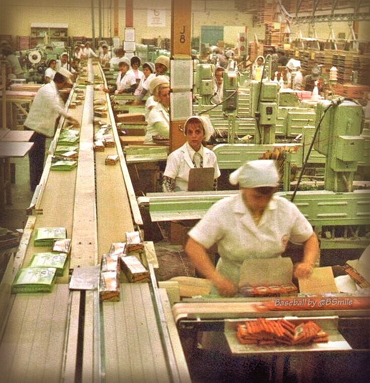 BSmile's tweet photo. 50 Years Ago: Women working on the Topps Baseball Cards assembly line in Duryea, PA (1974) #MLB #History #WomensHistoryMonth https://t.co/KlKnCS82He