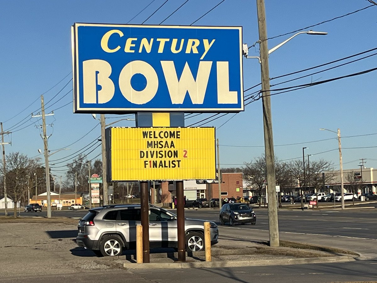 Let’s Go @myLSPS Men’s and Woman’s Bowling Teams! Good luck this weekend, bring home that wooden mitten to St Clair Shores!