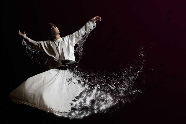 Ada cara Tuhan berbisik kepadaku
Tapi aku tdk mendengar..
Ada cara Tuhan memperingatkan
kejadian dalam hidupku,
Tapi aku hirau kan...

Wahai diri..
Yang terselubung dengan kebencian,maafkan aku..

Ingin kurengkuh bayang bayang kelam,
Agar tau makna kehidupan..

#CelahAwan