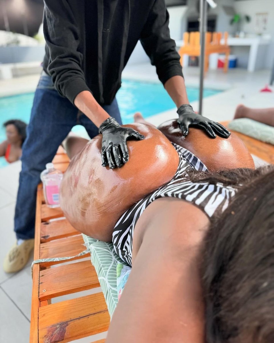 Neria Fumane on X: If i give you this ass will you still watch porn?👇  Video in comment t.coa6ls3EQnUJ  X