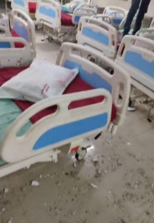 Slab Plaster Collapse Hua Sarkari Hospital Me Maternity Ward Ki Bed Par At Dahanu Palghar

Read Full News: bit.ly/3ThIWY2

#DahanuPalghar #HospitalNegligence #HospitalSafety #MaternityWardAlert #MaternityWardIncident #PalgharDistrict #PatientSafety #safetyfirst