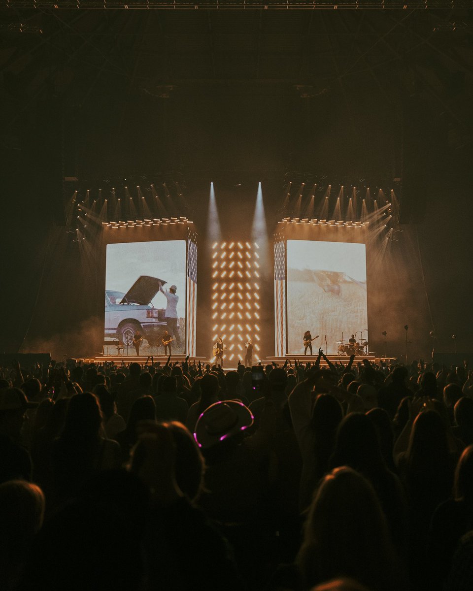 DanAndShay's tweet image. GREENVILLE, SC: OPENING NIGHT 🖤