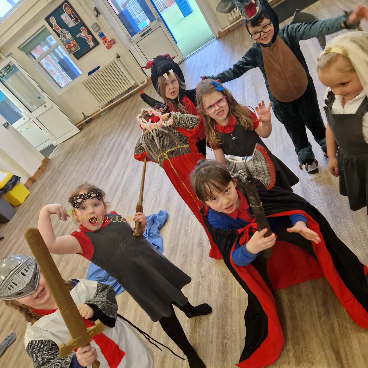 CLS (@cl_stars) on Twitter photo Happy Saint David's Day 🌼🏴
Here's what's been happening over the past 2 weeks. The children have love learning about different Welsh Myths and Legends so much that we are going to carry on until Easter <a href="/CwmclydachPri/">Cwmclydach Primary School</a> <a href="/aberdareciw/">Town Church Primary</a> #DewiSant #StDavidsDay #expressivearts #welsh Happy Saint David's Day 🌼🏴
Here's what's been happening over the past 2 weeks. The children have love learning about different Welsh Myths and Legends so much that we are going to carry on until Easter <a href="/CwmclydachPri/">Cwmclydach Primary School</a> <a href="/aberdareciw/">Town Church Primary</a> #DewiSant #StDavidsDay #expressivearts #welsh