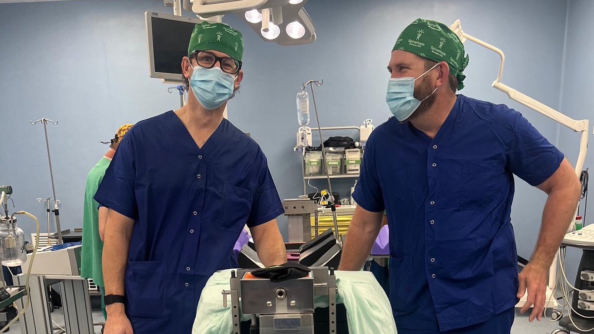 Thank you to Charlie Bull, David Hawley, and the rest of the team at @alphatecspine Orlando for their generous donation of a new, state-of-the-art surgical table. Because of this gift, SpineHope has the ability to run two operating rooms at once!
#spinehope #nicaragua #alphatec