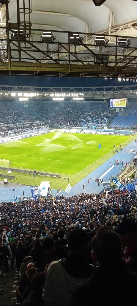 Maestro73M's tweet photo. Sempre e comunque...forza Lazio ❤️🦅 #LazioMilan https://t.co/iKBwi82RlO