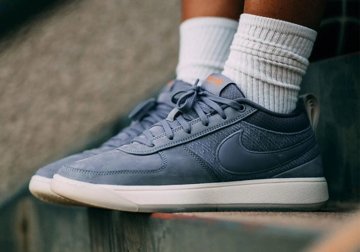 Mirage V2 ブック1 要状態確認⚠️BOOK1 EP ナイキ