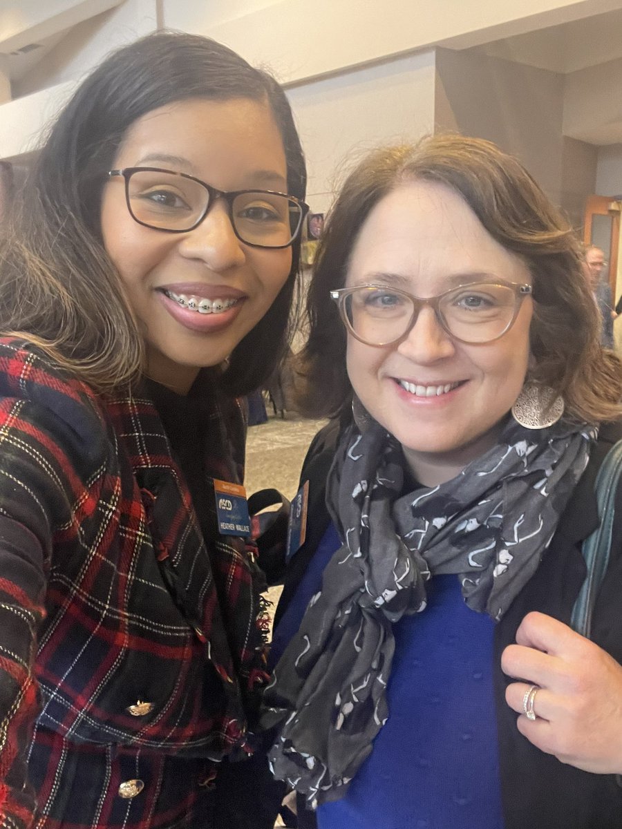 WallaceH_AP's tweet image. Thrilled to connect and network with incredible individuals who've truly shaped my professional journey! 🌟 Let's keep inspiring each other and making an impact! @SCASCD #loveSCschools #SpringConference