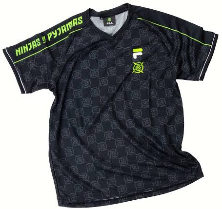 Como prometido, vou fazer dois sorteios de uma jersey da NIP e esse é o primeiro.

Para participar é simples:
- Marcar um amigo nos comentários;
- Dar retweet nesse post;

Vou anunciar o vencedor em breve
(Foto meramente ilustrativa, a minha jersey vai com nick atras e os