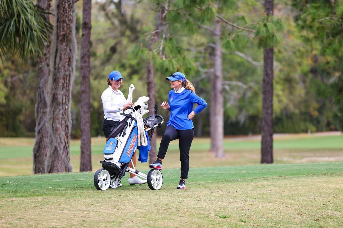 GatorsGolf's tweet photo. All 😃 at our favorite place 🐊

#GoGators | @MBGCatUF https://t.co/0VzOX1Ke9E