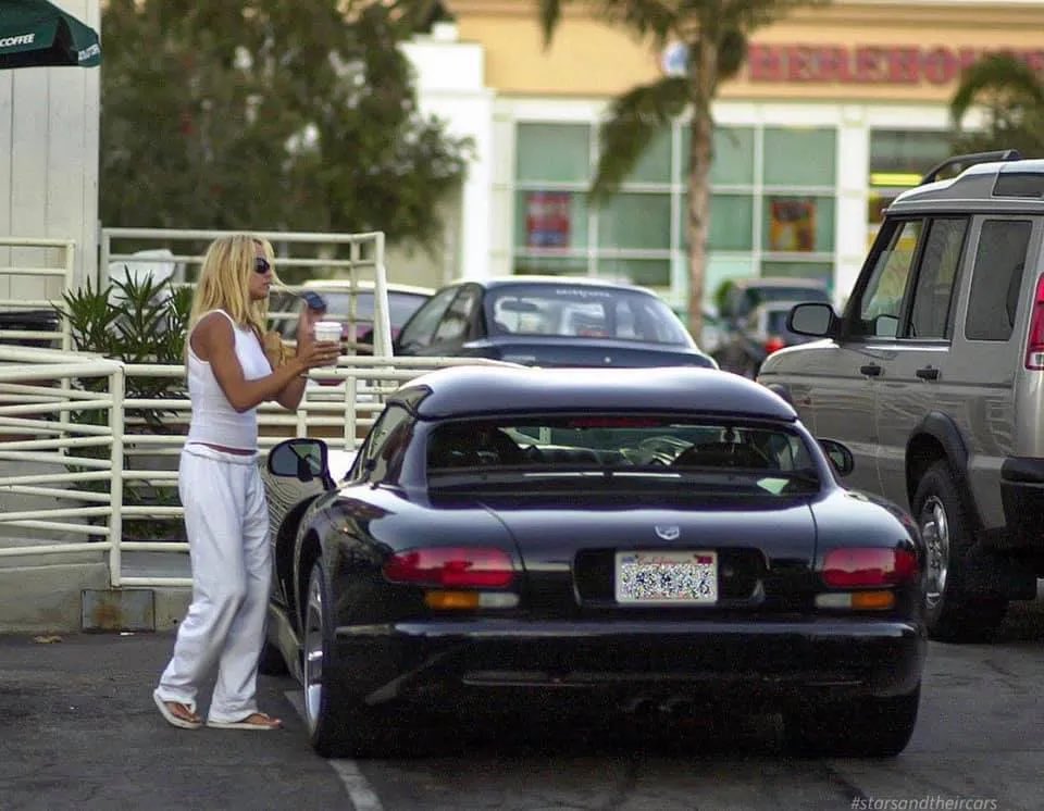 "We’re all just left with debt and a fancy car." New newsletter is live: franknewsus.substack.com/p/the-news-9a7