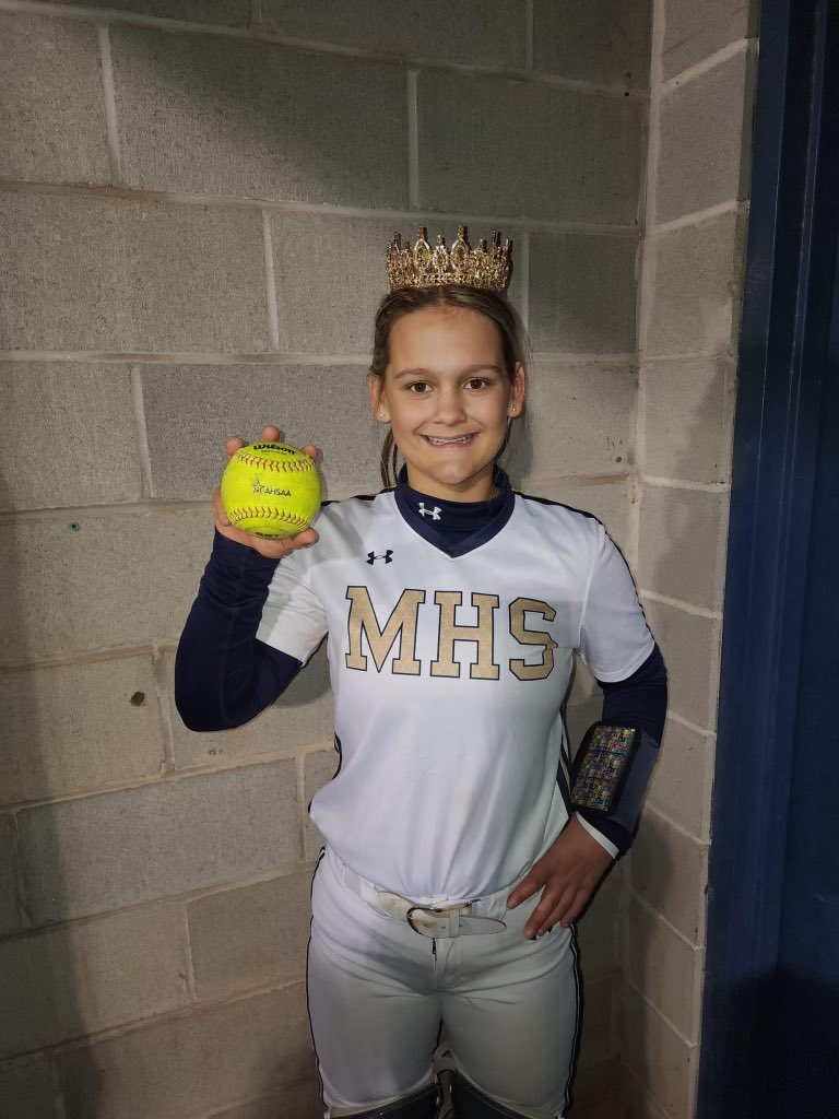 Charlie Chiasson (@charliechiass26) on Twitter photo Got my 1st 💣 of the season! This season is for you <a href="/lawill59/">larrywillis</a> 😇 @nextlevelwillis <a href="/Mmitigerssoftba/">MMI Softball</a>
@moody_sball <a href="/defo25/">Stephanie DeFeo</a> <a href="/CoachHawkinsUNA/">Whitney Hawkins</a> <a href="/GCSCsoftball/">Gulf Coast Softball</a> <a href="/AJDaugherty1/">A.J. Daugherty</a> <a href="/LATechSB/">LA Tech Softball</a> <a href="/RaginCajunsSB/">Louisiana Ragin' Cajuns® Softball</a> Got my 1st 💣 of the season! This season is for you <a href="/lawill59/">larrywillis</a> 😇 @nextlevelwillis <a href="/Mmitigerssoftba/">MMI Softball</a>
@moody_sball <a href="/defo25/">Stephanie DeFeo</a> <a href="/CoachHawkinsUNA/">Whitney Hawkins</a> <a href="/GCSCsoftball/">Gulf Coast Softball</a> <a href="/AJDaugherty1/">A.J. Daugherty</a> <a href="/LATechSB/">LA Tech Softball</a> <a href="/RaginCajunsSB/">Louisiana Ragin' Cajuns® Softball</a>
