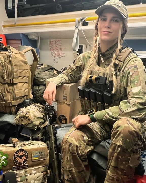 front_ukrainian's tweet image. Good night world🇺🇦❤️😴