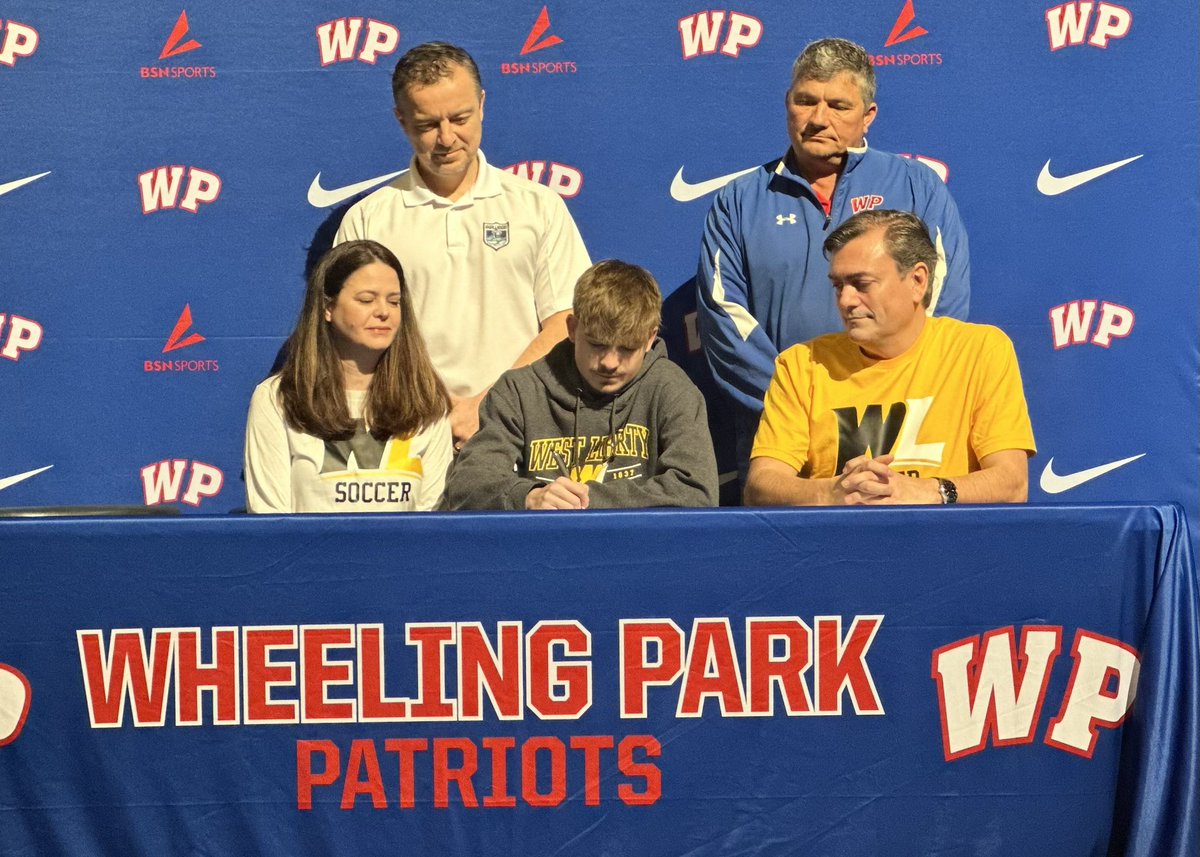 Congrats to our U18 Matteo Gattesco on signing to play college soccer @WLU_MSoccer ! Matteo is a talented athlete and (importantly) a great young man! #therecanbeonlyone #wheelingfeeling @WheelingVisitor @str8trainingrnd @ovplsoccer