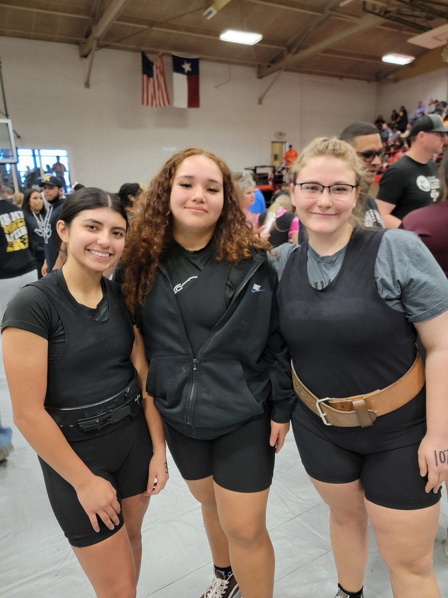 TommyT1990's tweet photo. Lady Buffs about to start lifting at Regionals in CCity. https://t.co/35ist46LRy