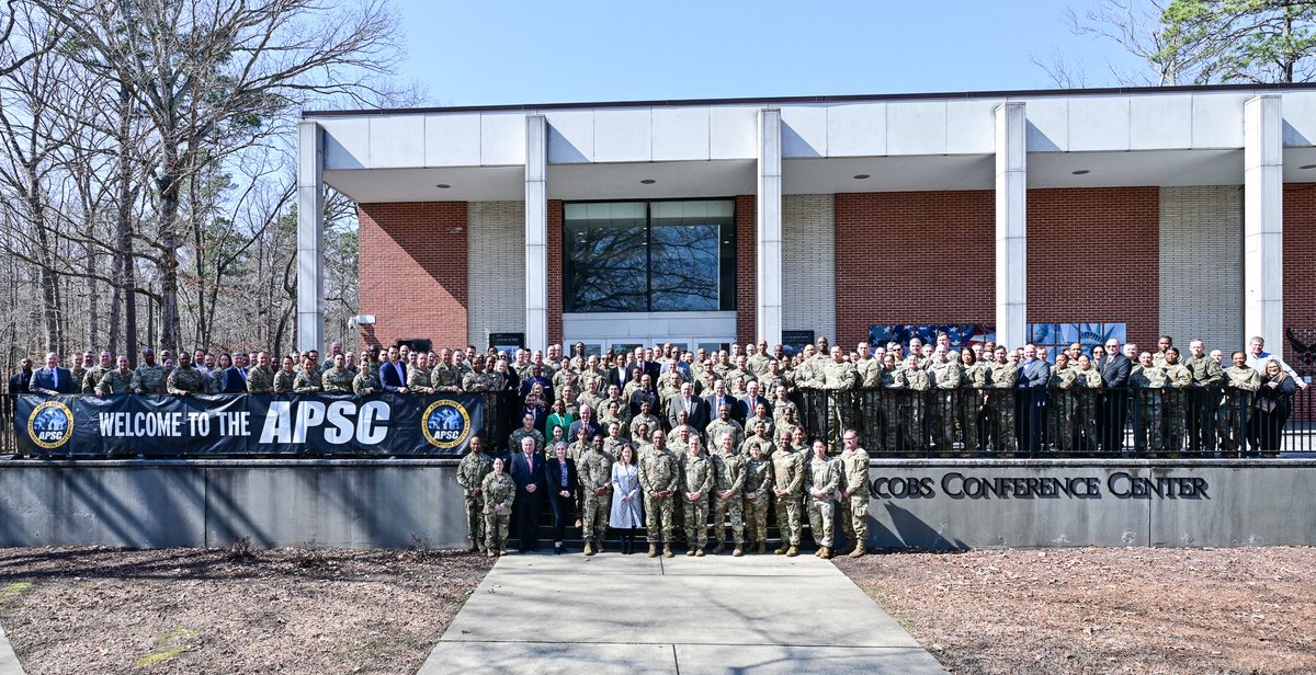 Fantastic week here at JBLE, hosting the Army People Synchronization Conference. This forum brought together leaders from across the Army to tackle issues and concerns to ensure our Soldiers are where they need to be, trained, and ready to fight and win! #VictoryStartsHere